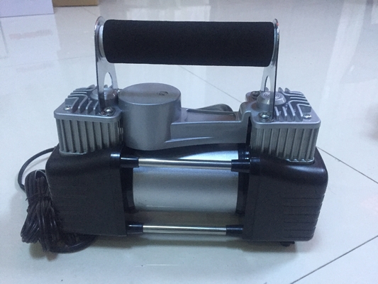 Two Cylinder Strong Inflator Car Air Pump Steel Material , Clip Or Cigarette Lighter Power